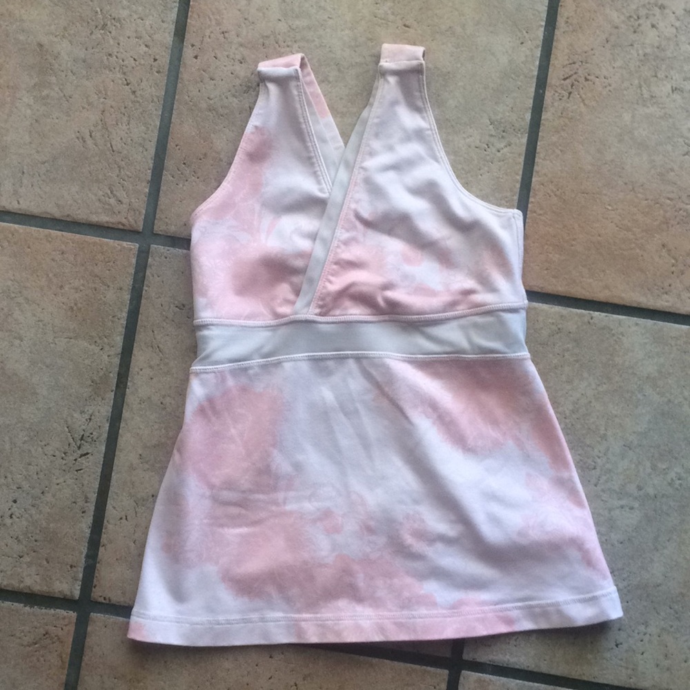 lululemon pink tank